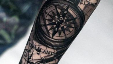 Simple compass tattoo design