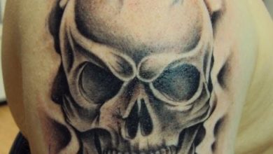 Skull tattoo designs for women